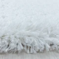 dywan-shaggy-fluffy-biały-detal.jpg