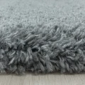 dywan-shaggy-fluffy-jasnyszary-detal.jpg