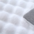 dywan-pluszowy-3d-ambiance-bialy-spod.jpg