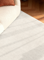 dywan-welniany-Kari-kolekcja-1812-villeroy&boch-kremowy-aranzacja-z-sofa.png
