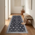 Dywan-vintage-INKA1146-Floral--z-Efektem-Postarzenia-Czarny-80-cm-x-250-cm-aranżacja.jpg