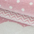 dywan-dziecięcy-bambi-chmurki-rozowe-820-pink-6.jpg
