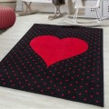 dywan-dzieciecy-bambi-serce-czerwone-830-red-.jpg